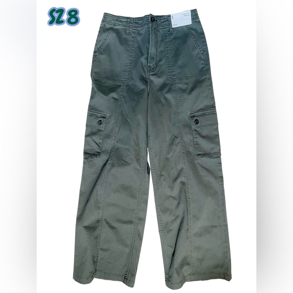 a.n.a Women's Cargo Pants in Olive Green